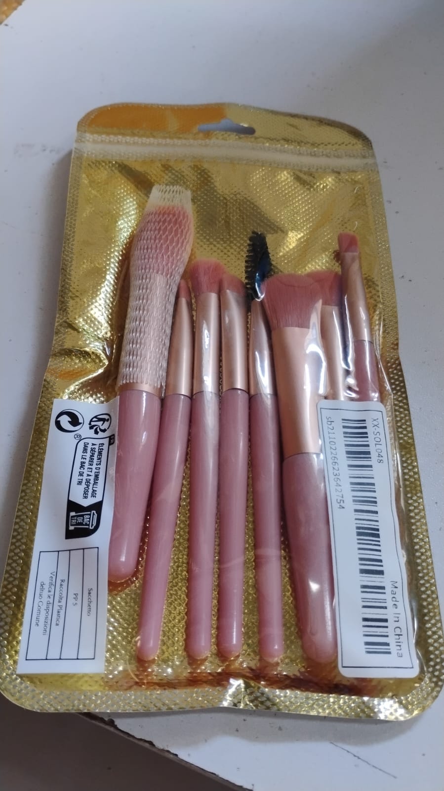 Premium Makeup Brush Set (8 Pcs Set / Mix Color) Premium Makeup Brush Set (8 Pcs Set / Mix Color)